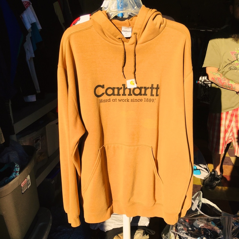 CARHARTT Vintage Hoodie with drawstrings-In great condition- Size: XL